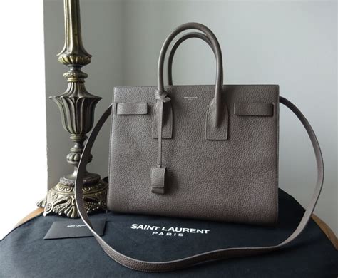 yves saint laurent tasche ähnlich|Saint Laurent Sac De Jour YSL Review: 4 Taschen im Vergleich.